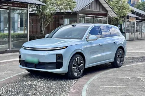 Li L6 2025