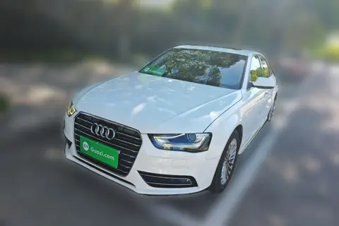 Audi A4L 2015