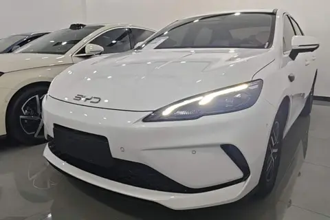 BYD Seal 05 2025