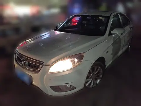 BAIC Senova D50 2015
