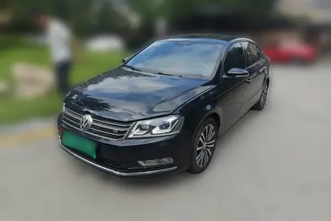 Volkswagen Magotan 2012