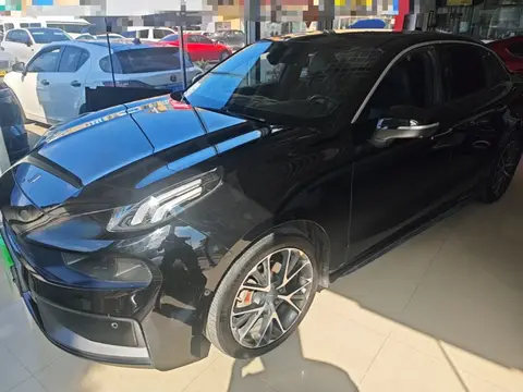 Lynk & Co 03 2020
