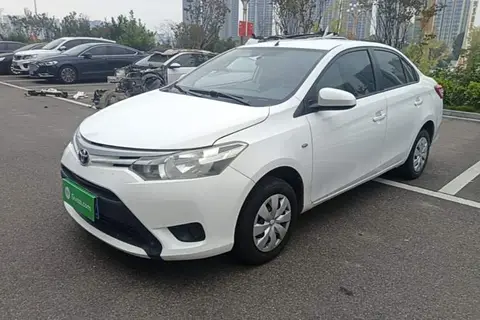 Toyota Vios 2015