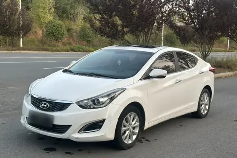 Hyundai Elantra Langdong 2016