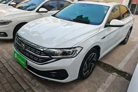 Volkswagen Sagitar 2023