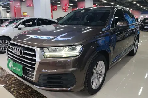 Audi Q7 2018
