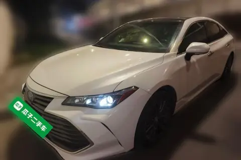 Toyota Avalon 2019