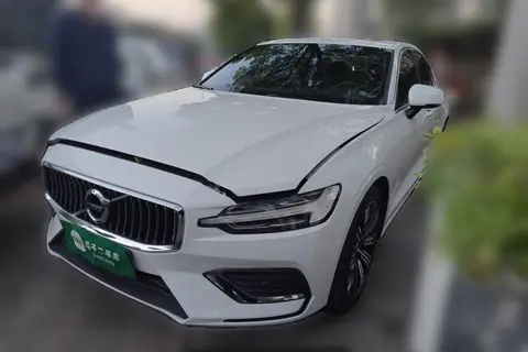 Volvo S60 2022