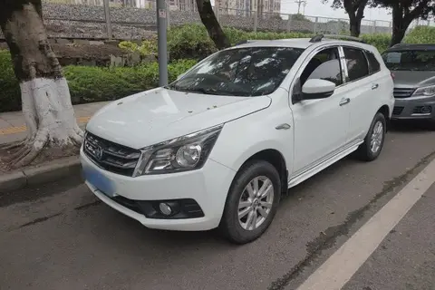 Venucia T70 2017