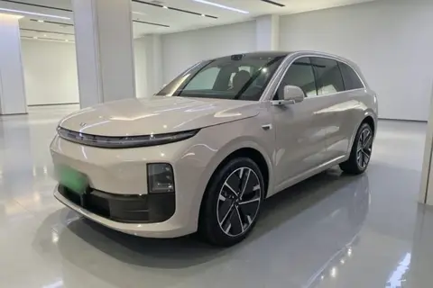 Li L6 2025