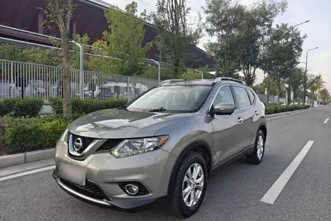 Nissan X-Trail 2014