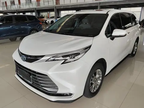 Toyota SIENNA 2023