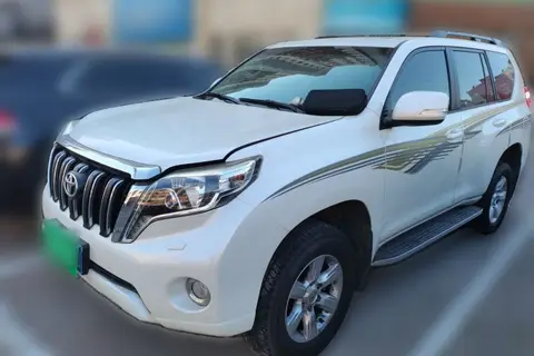 Toyota Prado 2016