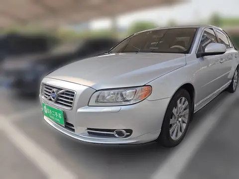 Volvo S80L 2012