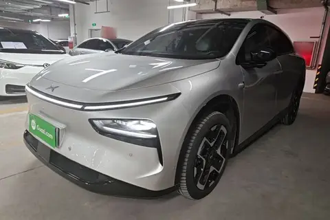 XPeng G7 2025