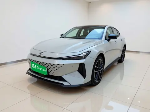 Changan Qiyuan A06 2023