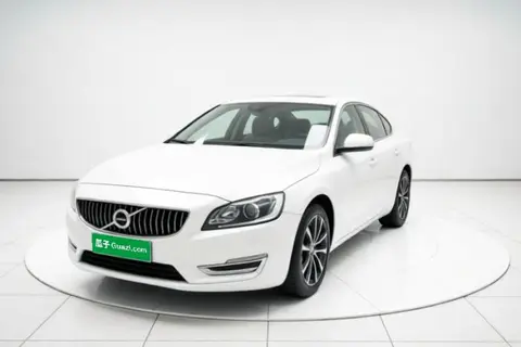 Volvo S60 2019