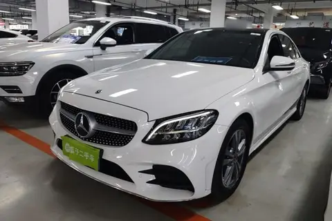 Mercedes-Benz C-Class 2021