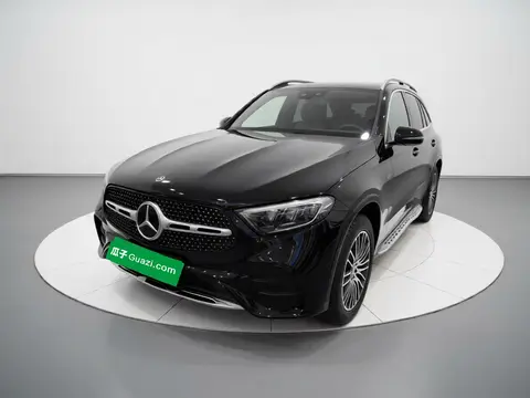 Mercedes-Benz GLC 2025