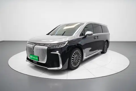 Voyah Dream 2025