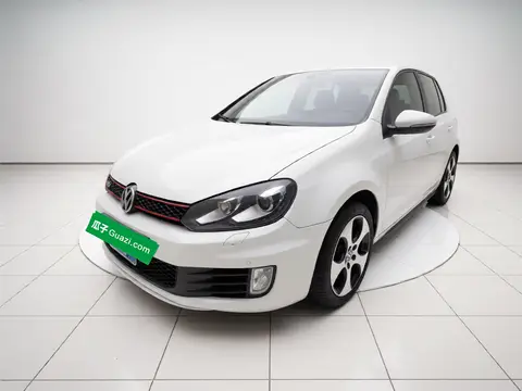 Volkswagen Golf GTI 2011