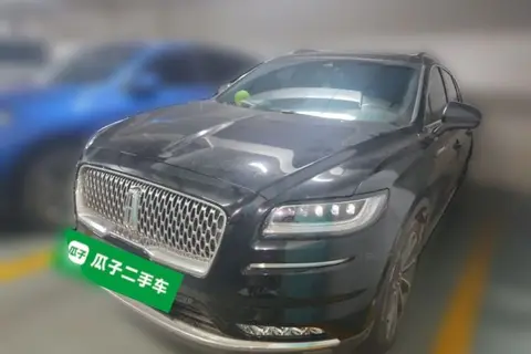 Lincoln Nautilus 2021