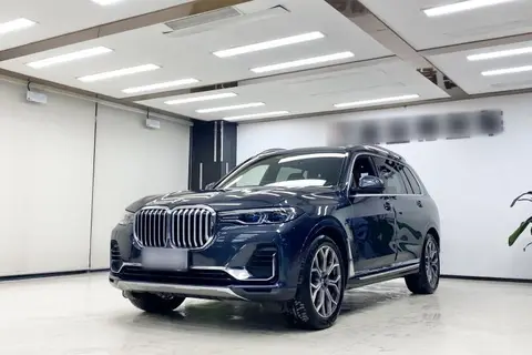 BMW X7 2021