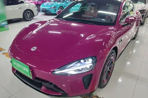 Xiaomi SU7 2025