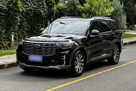 Ford Explorer 2023