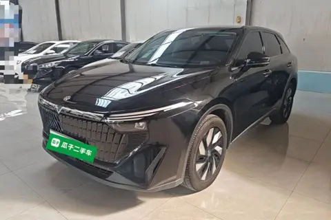 Venucia V 2023