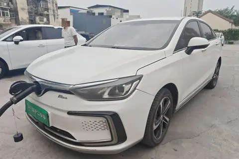 BAIC Beijing EU5 2019