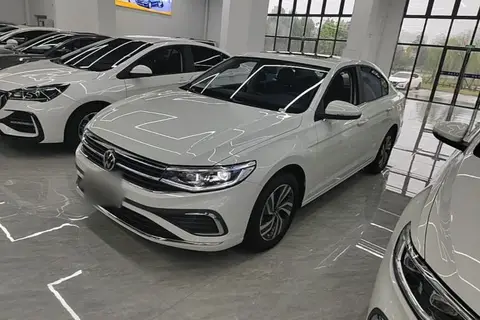 Volkswagen Bora 2024
