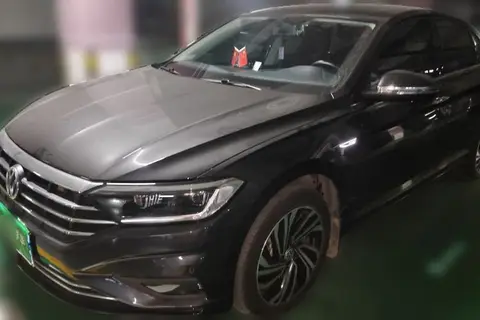 Volkswagen Sagitar 2021