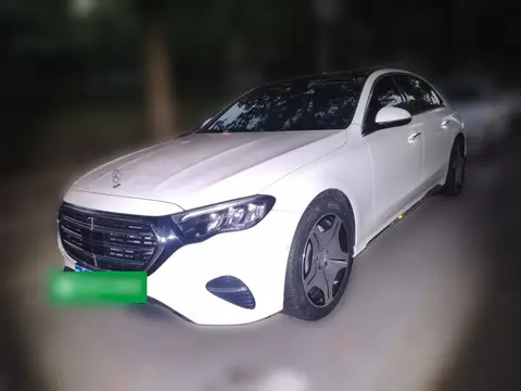 Mercedes-Benz E-Class 2024