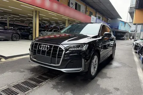 Audi Q7 2021