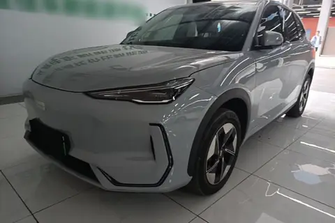 Geely E5 2025
