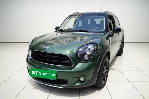MINI Countryman 2016