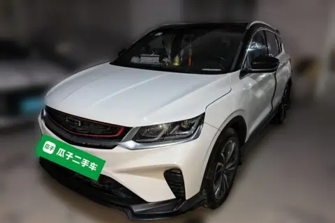 Geely Coolray 2021