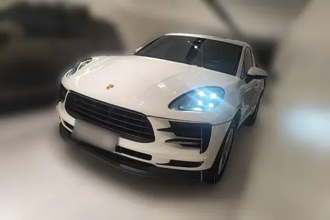 Porsche Macan 2020