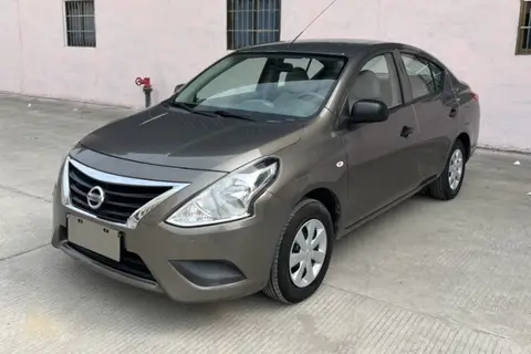 Nissan Sunny 2018
