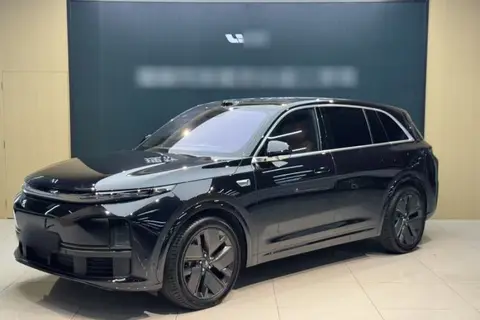 Li L7 2025