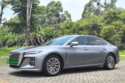 Hongqi H5 2022