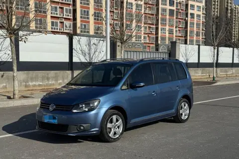 Volkswagen Touran 2014