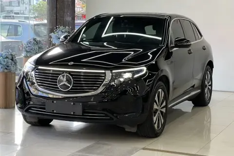Mercedes-Benz EQC 2020