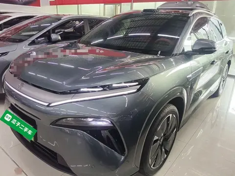BYD Tang L 2025