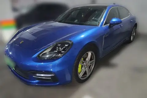 Porsche Panamera 2018