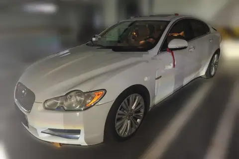 Jaguar XF 2011