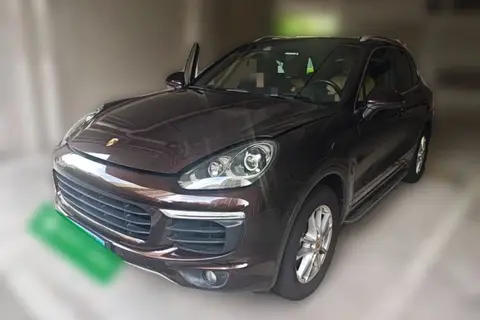 Porsche Cayenne 2015