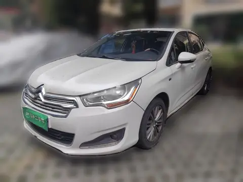 Citroën C4L 2015