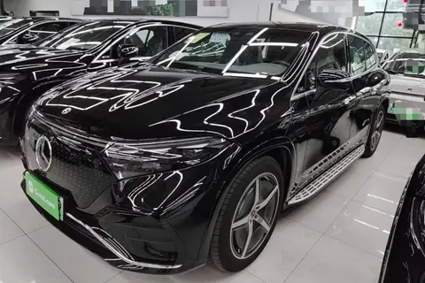 Mercedes-Benz EQS SUV 2024